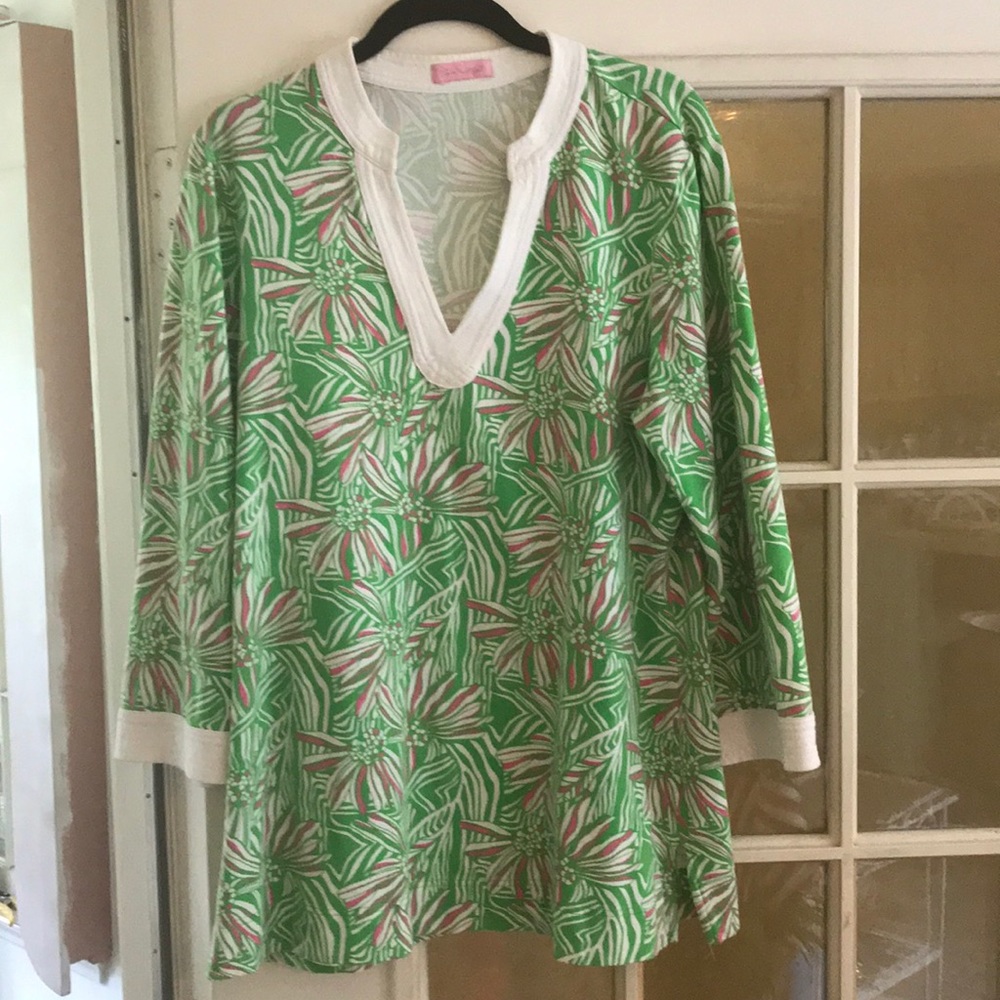 Lilly Pulitzer soft tunic